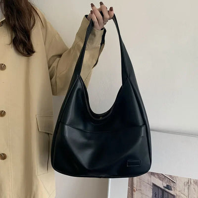 Mia - Bestselling Shoulderbag